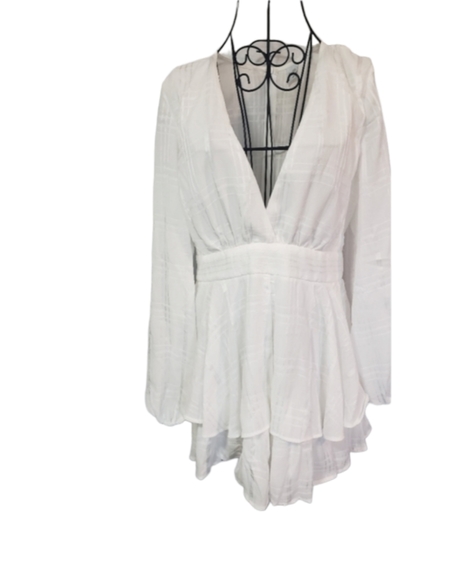 Selfie Leslie white bridal/Bachelorette party ruffled tie waist Romper - Picture 1 of 10